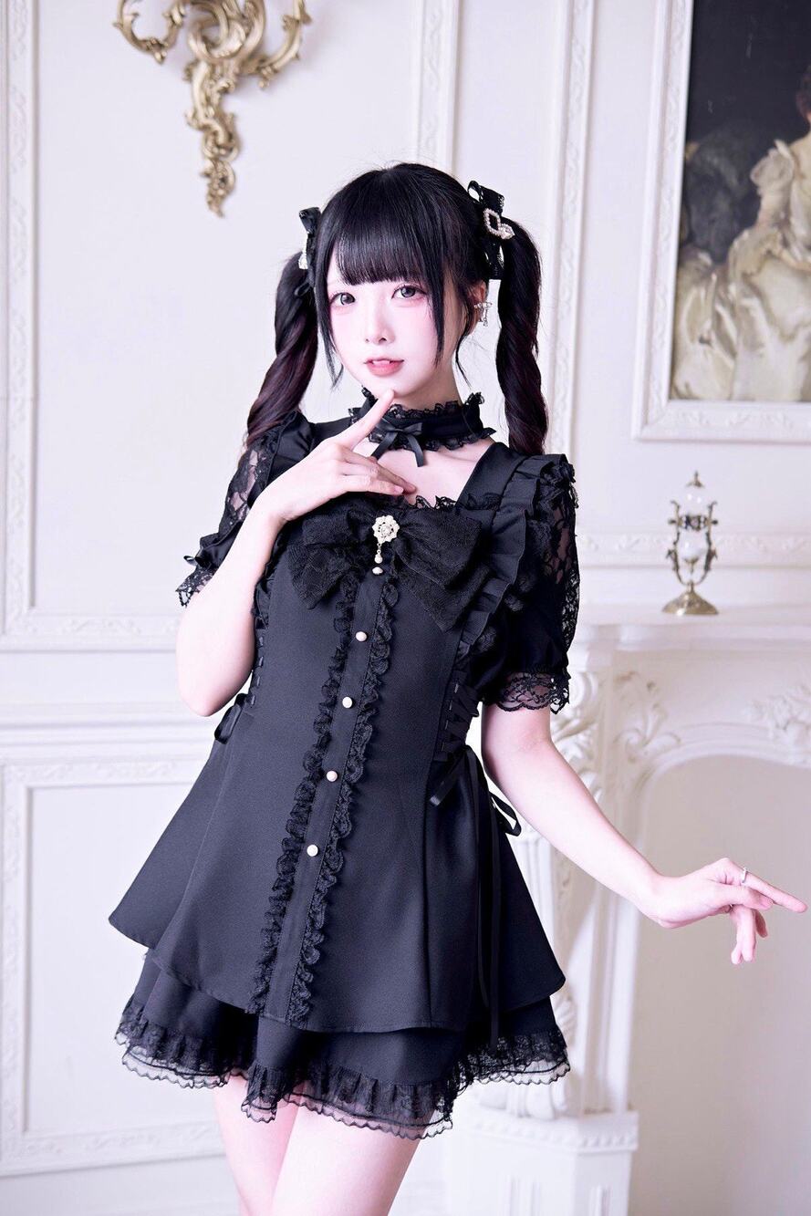 No Genki Black Lace Ruffle Bow Square Neck Top Dark Romantic Coquette Junior XL